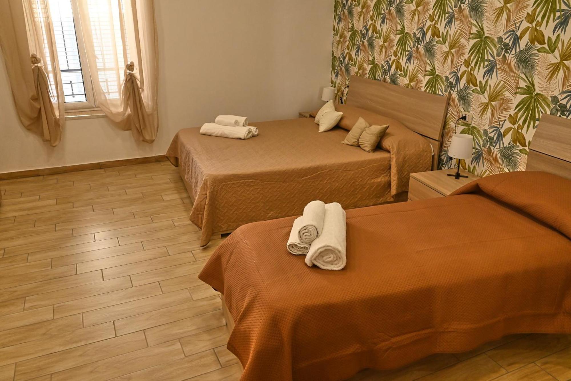 Maison Centro Storico Naples Luaran gambar